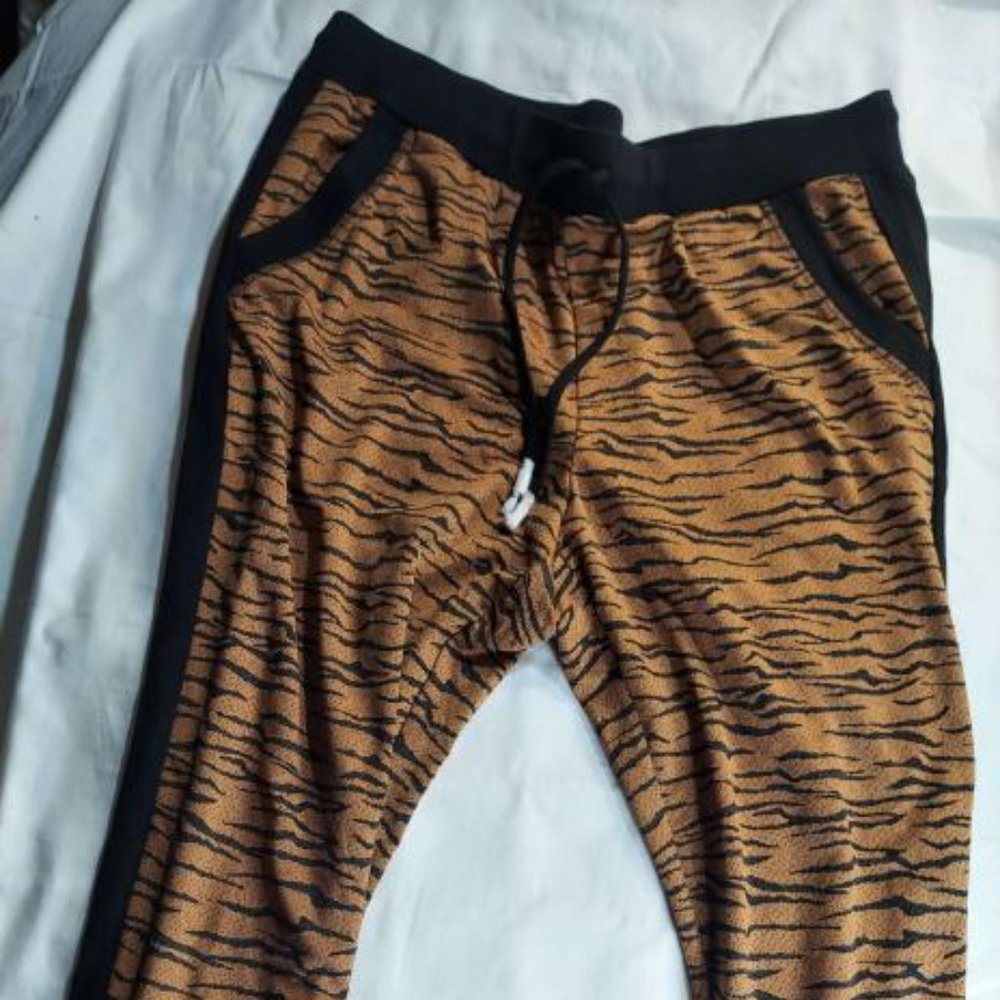 womens joggers